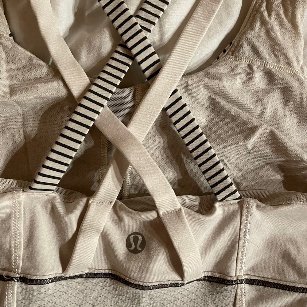 Lululemon tank